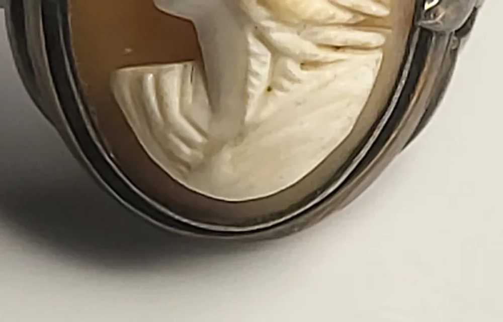 Vintage Hand Carved Cameo Ring - image 3