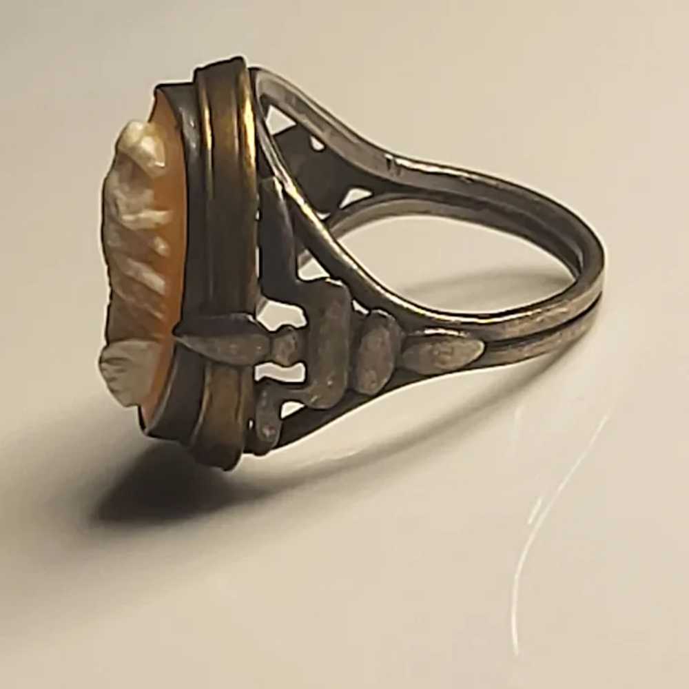 Vintage Hand Carved Cameo Ring - image 5