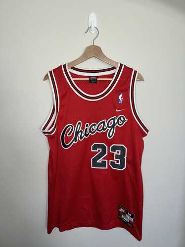 Chicago Bulls × Nike × Vintage VTG Rare Nike Chica