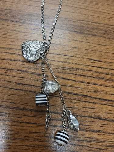 70's AVON スペイン ヴィンテージ Treasured Heart シリ Avon vintage silvertone heart - Gem