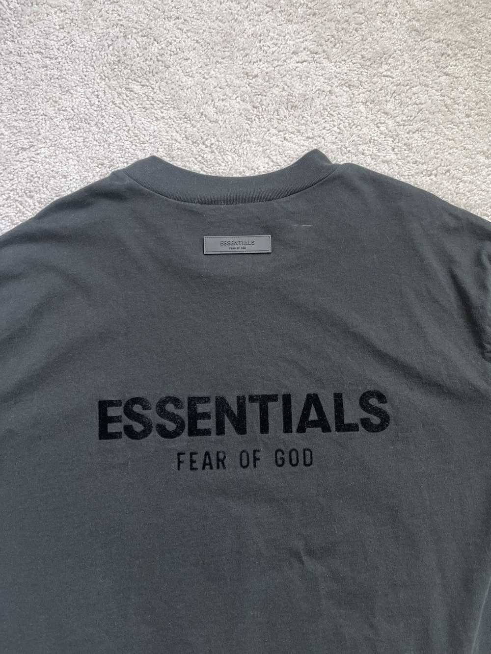 Essentials Essentials Tshirt Size L - image 2
