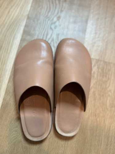 Wal and Pai Ogden (40) | Used, Secondhand, Resell