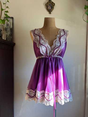 1970’s Vintage Amethyst Purple Nylon Babydoll Chem