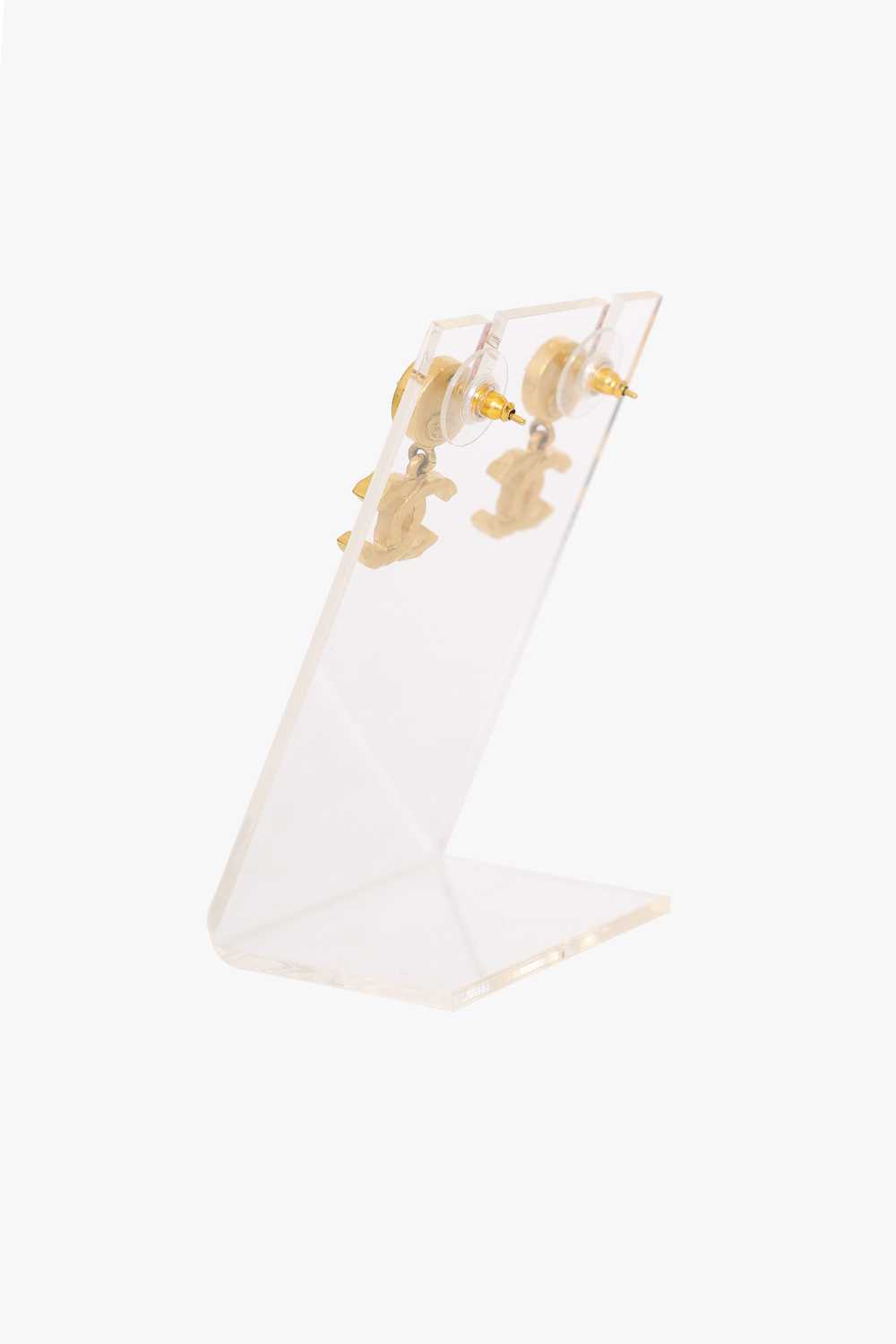 Pre-Loved Chanel™ Gold-Tone Crystal CC Drop Earri… - image 6