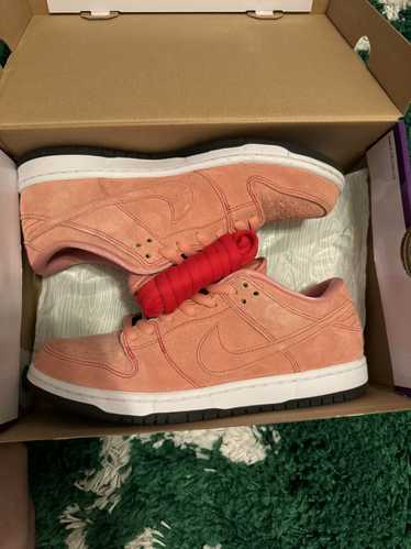 Nike Nike Sb Dunk Low “Pink Pig” Sz9.5