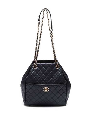 CHANEL Pre-Owned 2017 diamond-quilted bucket bag … - image 1