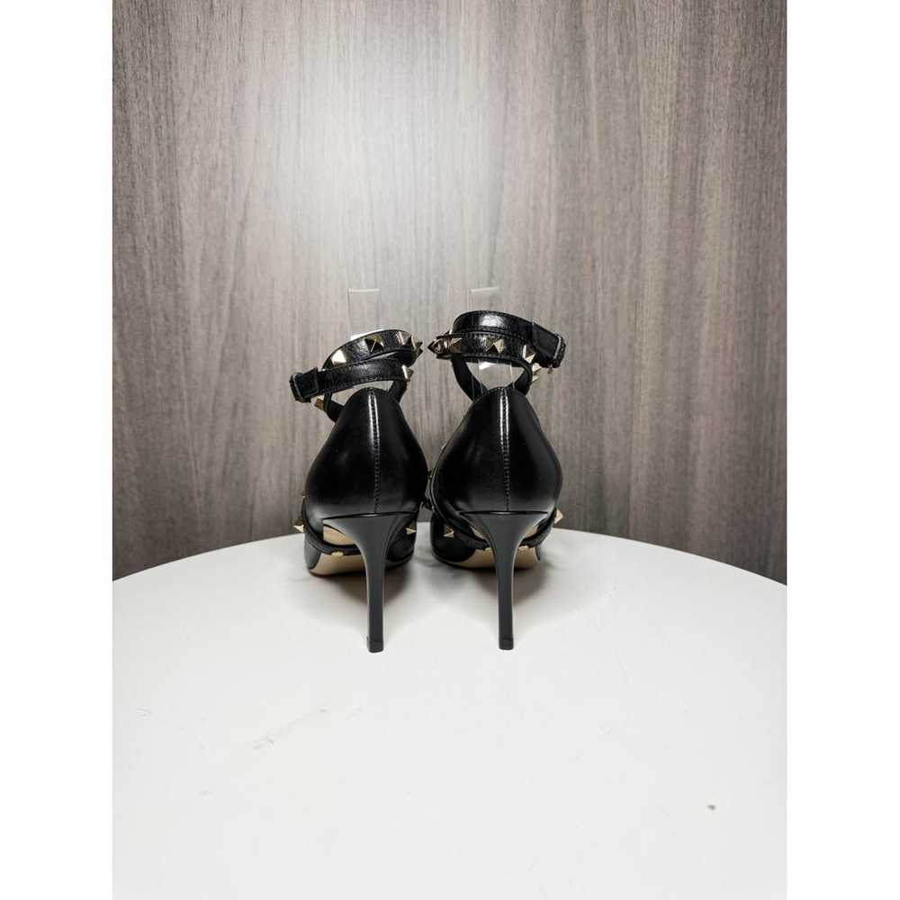 Valentino Garavani Studwrap leather heels - image 5
