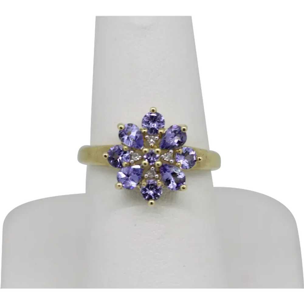 14k Yellow Gold Purple Stone Cluster Ring - Size 6 - image 1