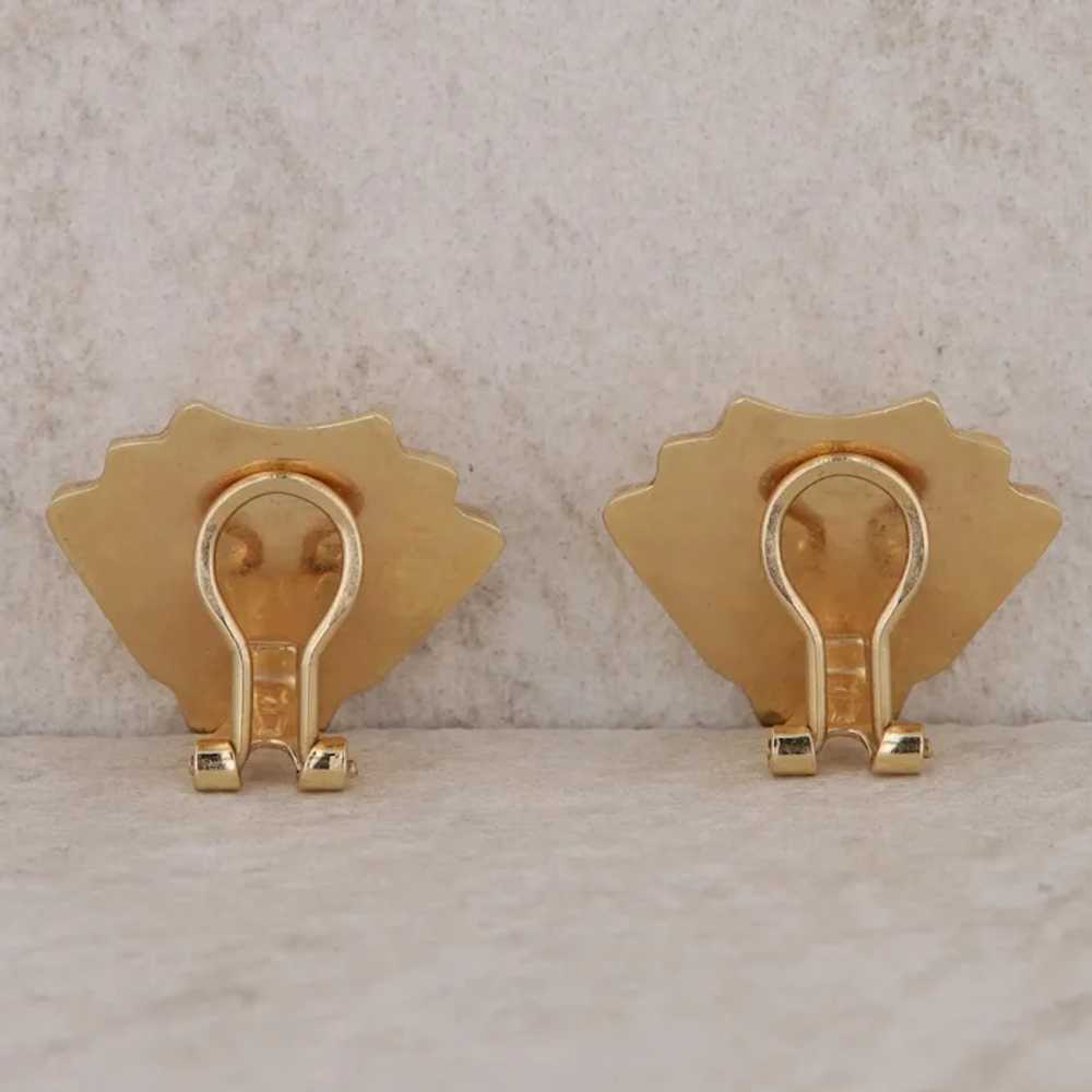 14k Yellow Gold Non Pierced Shell Earrings 6.1g - image 3