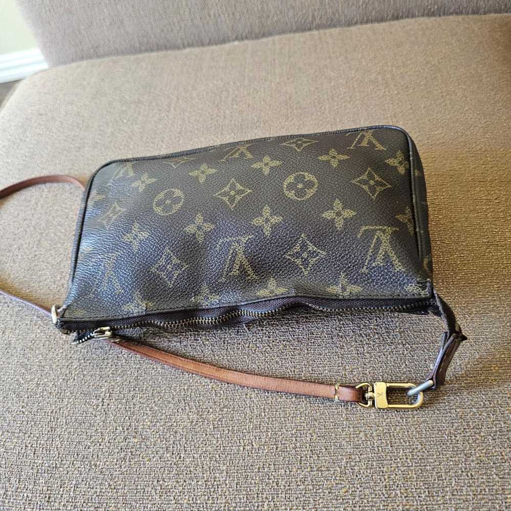 Louis Vuitton Pochette Accessoire leather handbag - image 2