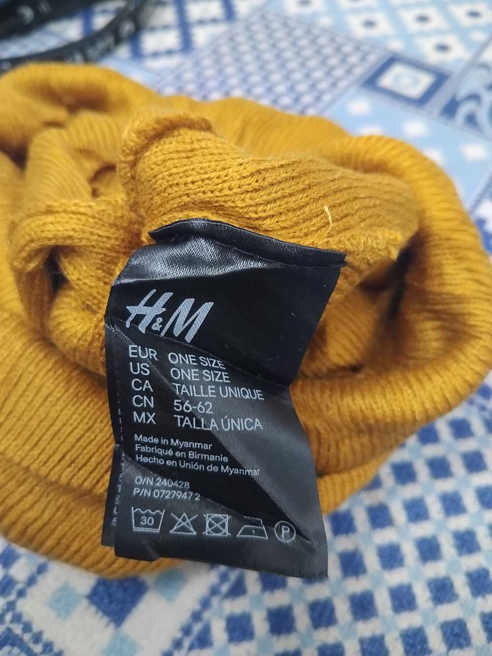 Archival Clothing × H&M × Hats H&M yellow streetw… - image 2