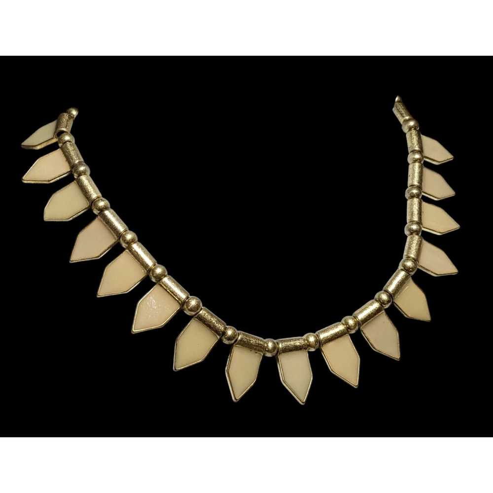 Other Vintage Tribal-Style Cream And Gold Neckalce - image 5