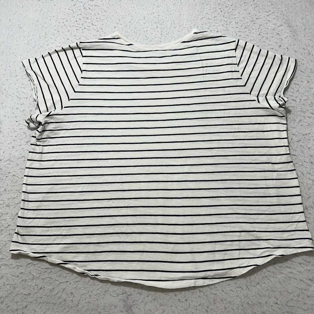 Old Navy Old Navy XXL Short Sleeve Crewneck TShir… - image 10