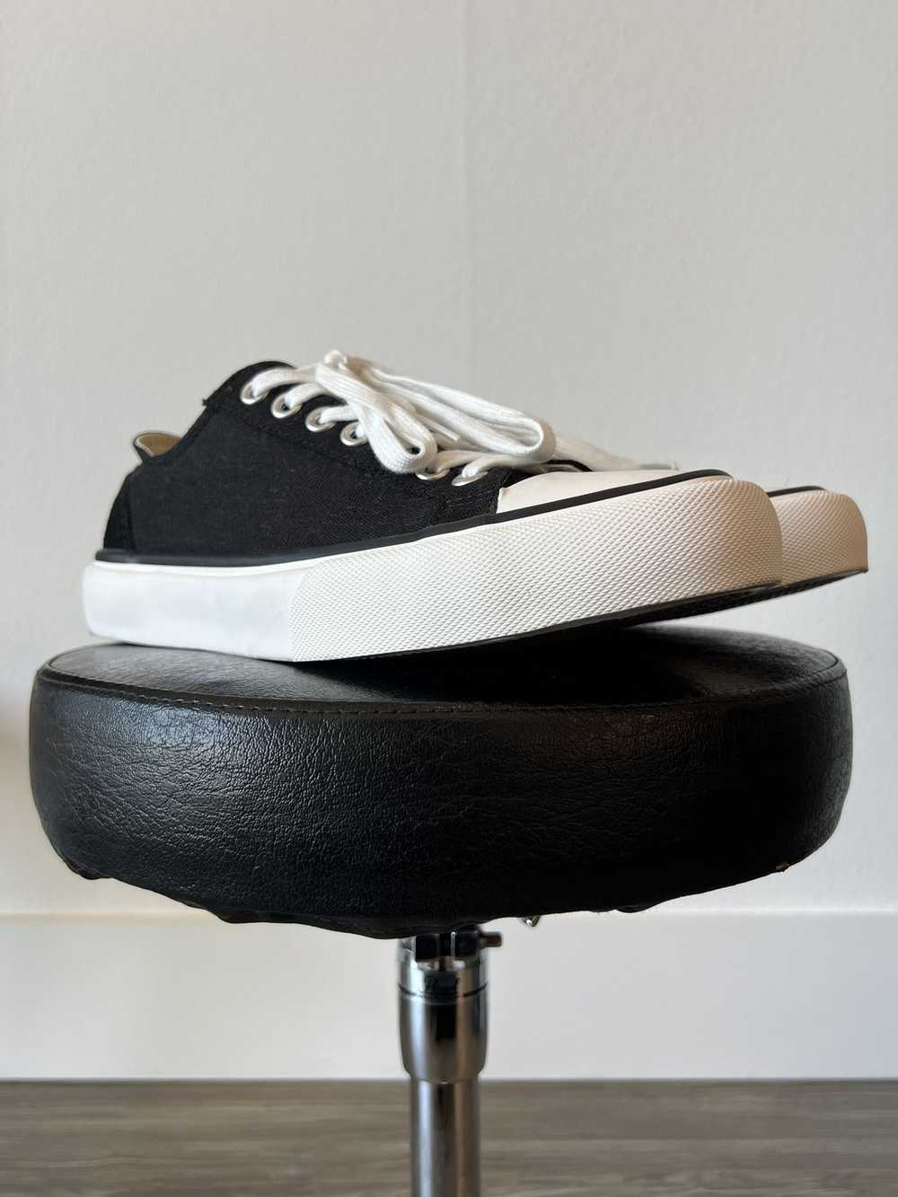 Article Number Article No. 1007 Low Top Sneakers - image 4