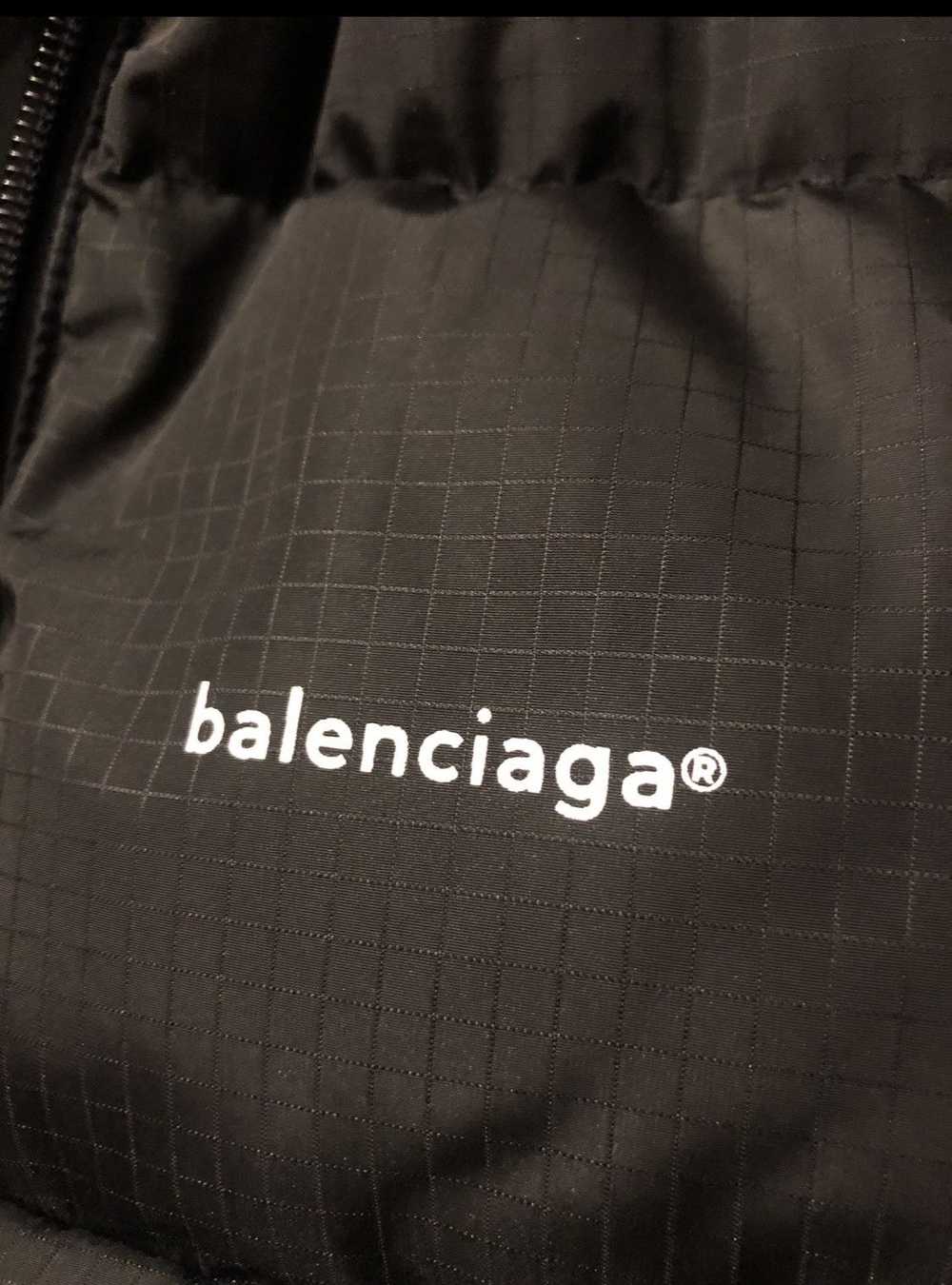 Balenciaga Balenciaga c shape puffer jacket - image 3