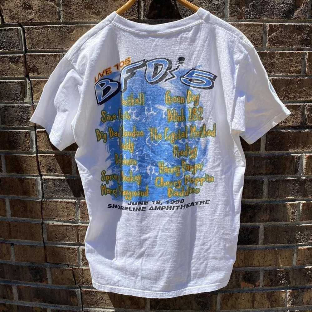 Vintage amphitheater shoreline 1998 tour shirt - image 1