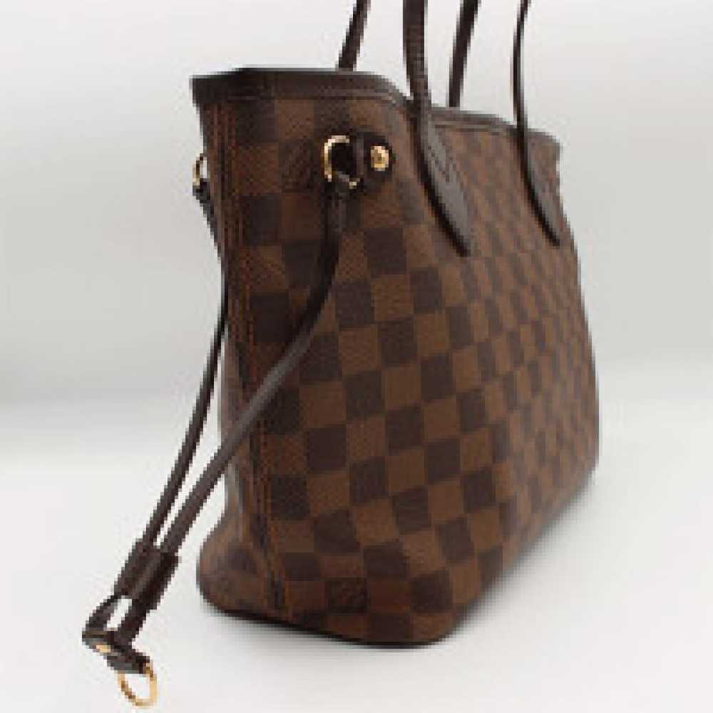 Louis Vuitton Neverfull leather handbag - image 2