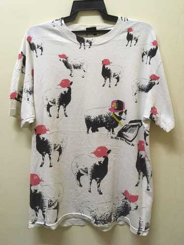 Brand  Vintage Retro Classic Akomplice Over Print Sheep