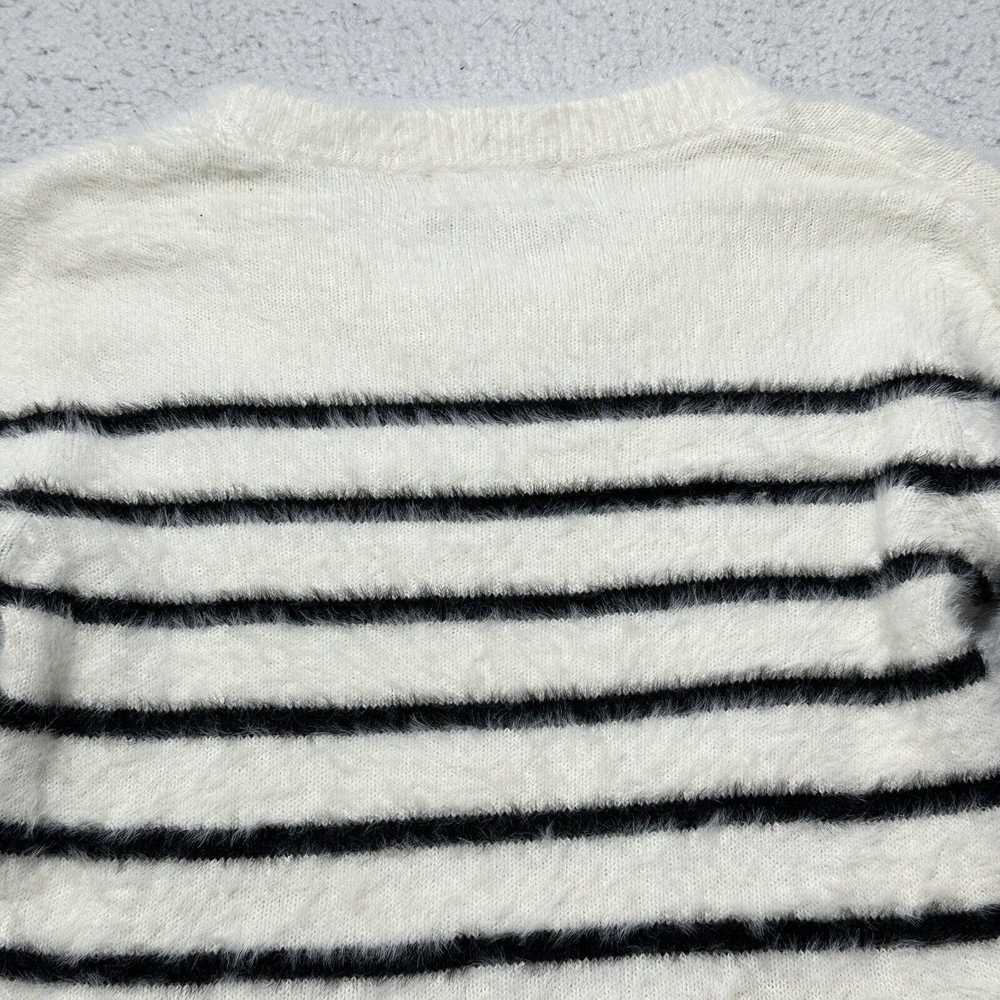 Old Navy Old Navy Small Crewneck White Black Stri… - image 11