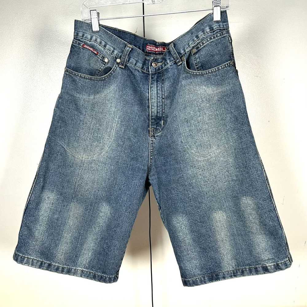 Vintage Vintage Y2K 212 baggy jean shorts - image 1