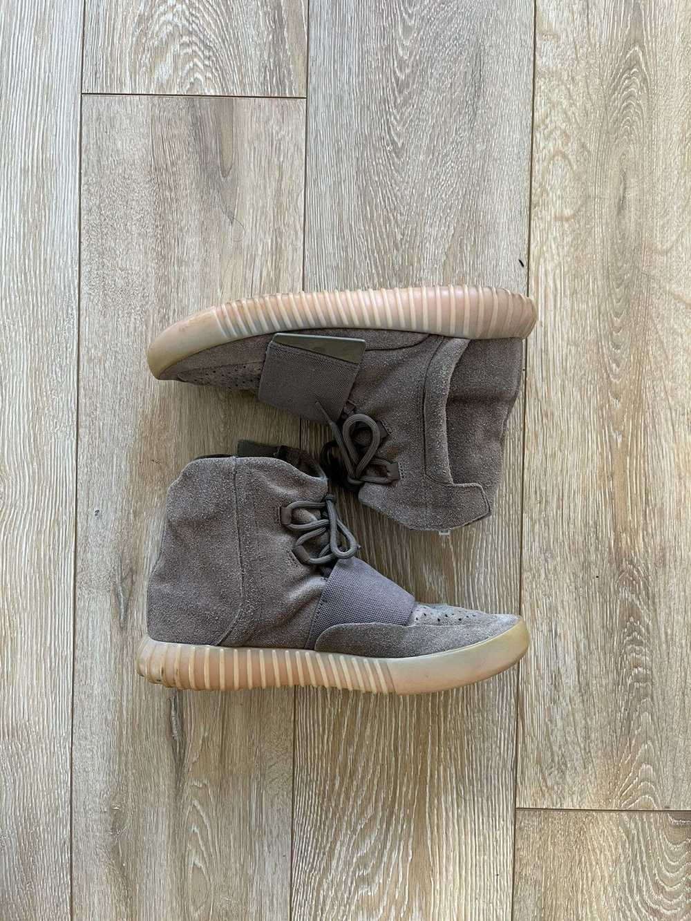 Adidas × Kanye West × Yeezy Season Yeezy 750 Choc… - image 2