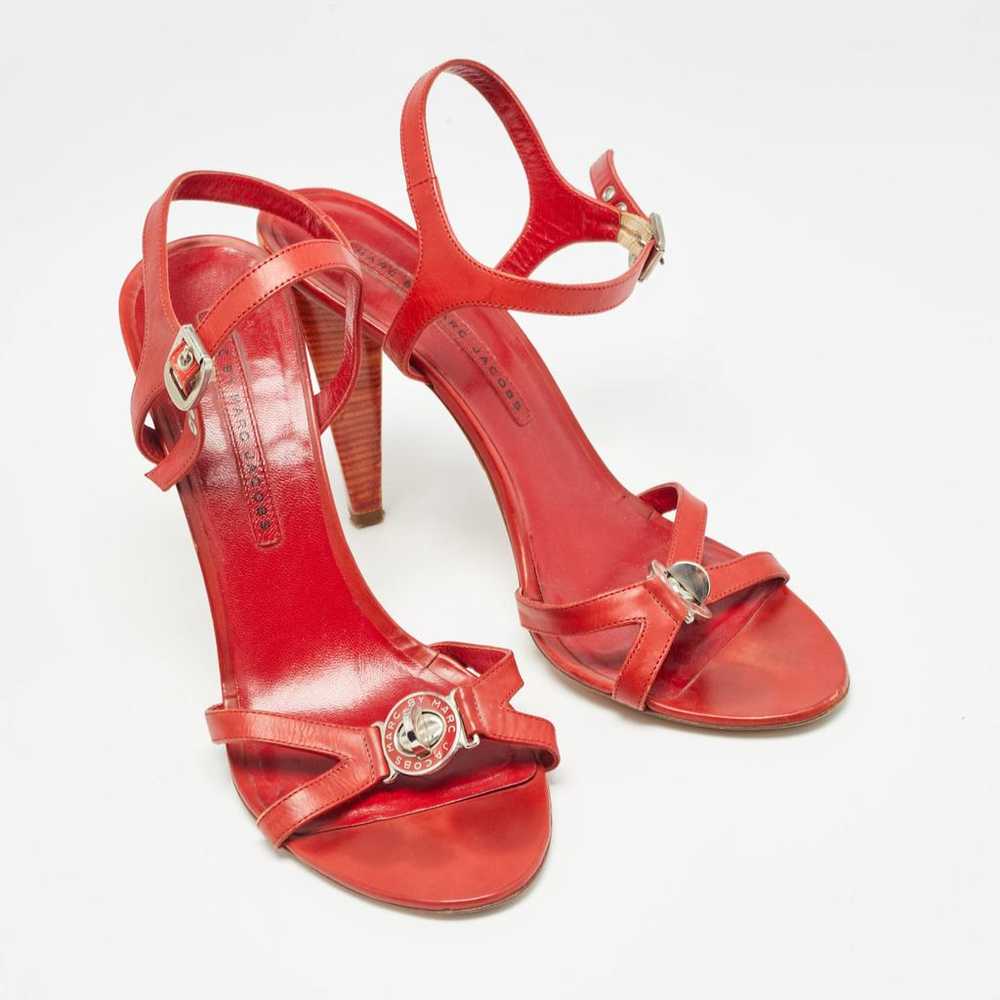 Marc by Marc Jacobs Patent leather sandal - image 3