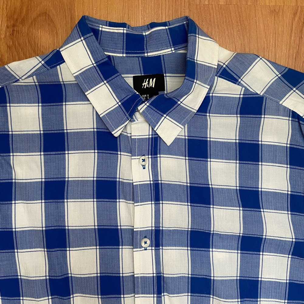 H&M H&M Men’s Checkered Blue Button Up Shirt Size… - image 4