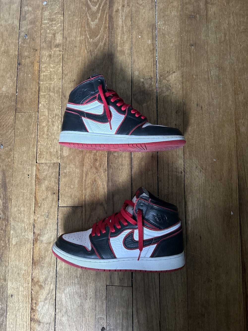 Nike Jordan 1 Bloodline - image 2