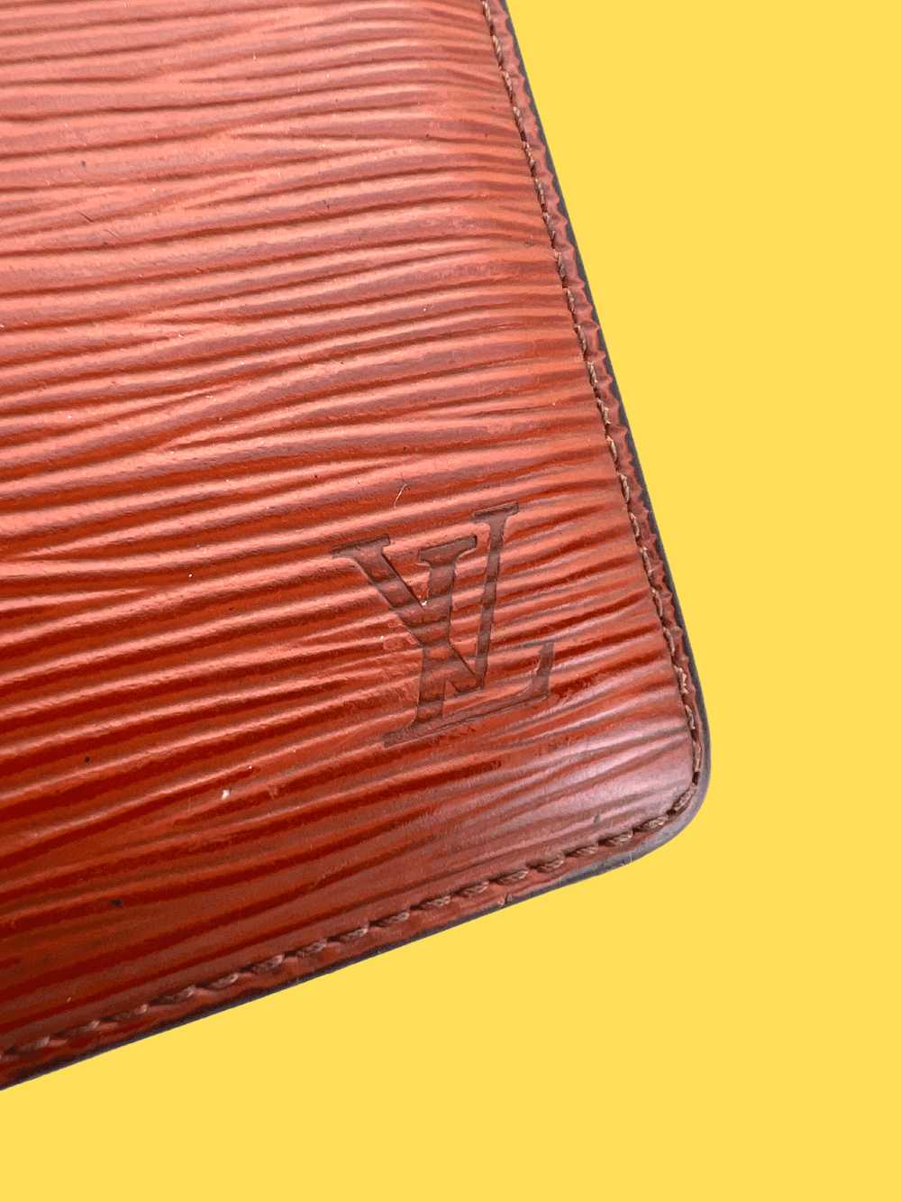 Louis Vuitton Louis Vuitton Epi Leather Pocket Or… - image 3