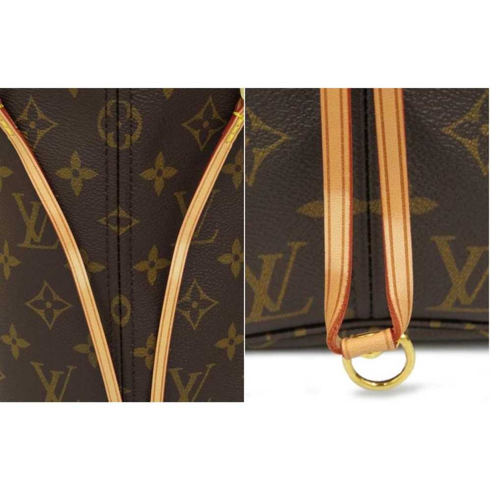 Louis Vuitton Neverfull leather handbag - image 9