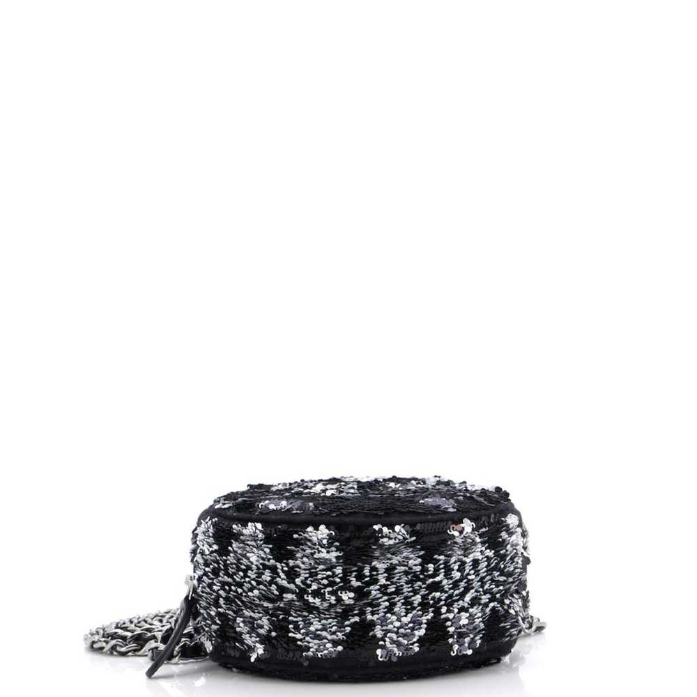 Chanel Cloth crossbody bag - image 5