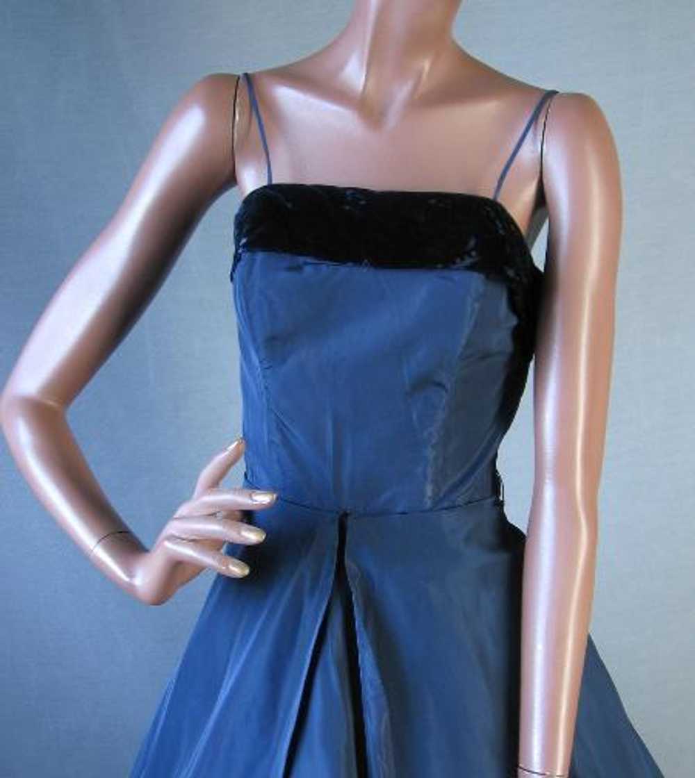 Vintage 50s Women's Dress Taffeta Full Skirt Danc… - image 3