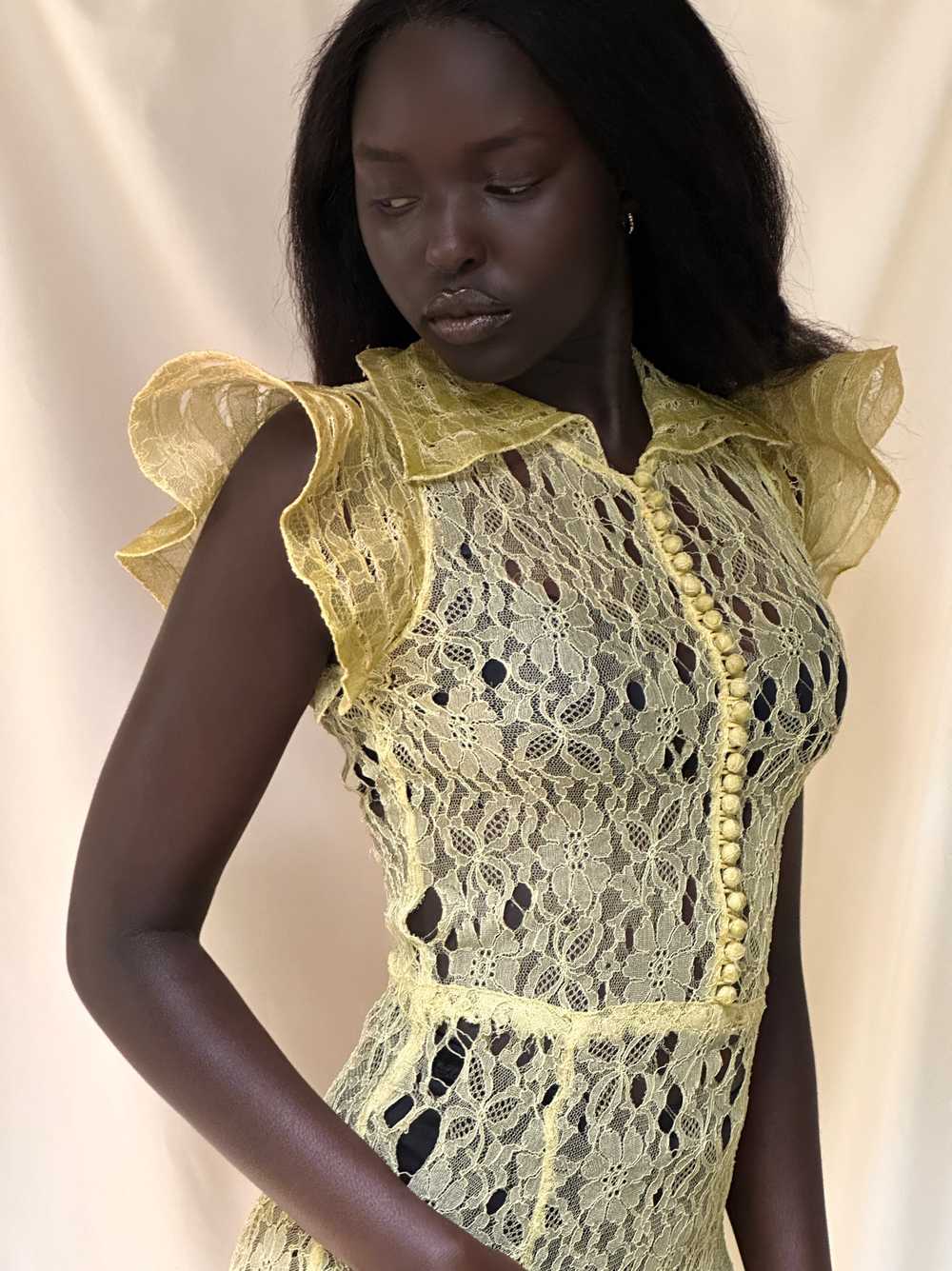 Vintage 1930’s Thrashed Lace Yellow Dress - image 6