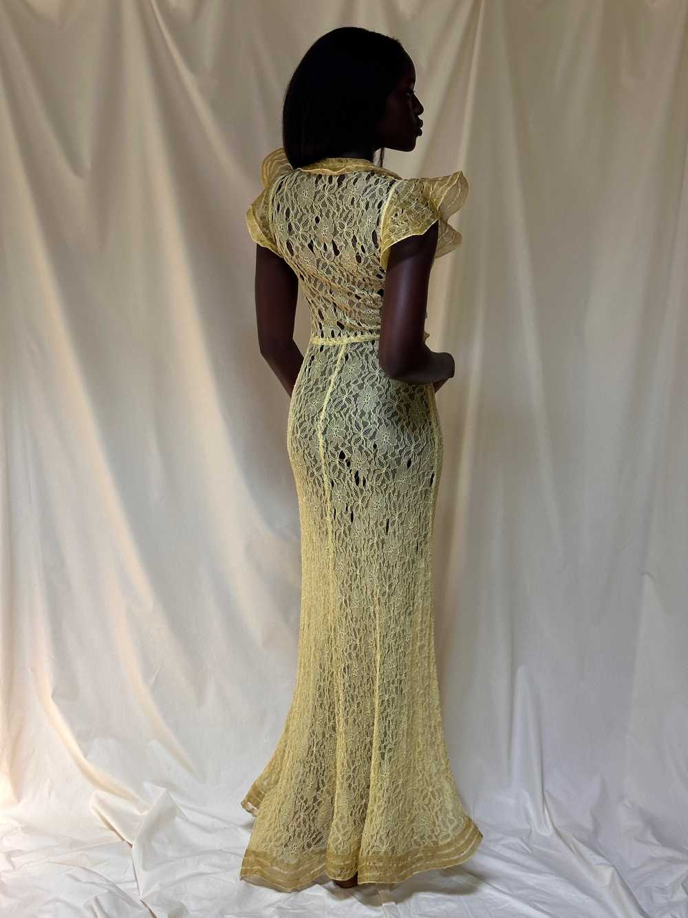 Vintage 1930’s Thrashed Lace Yellow Dress - image 7