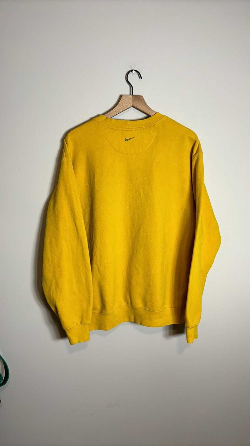 Nike × Streetwear × Vintage Vintage Nike Crewneck - image 5