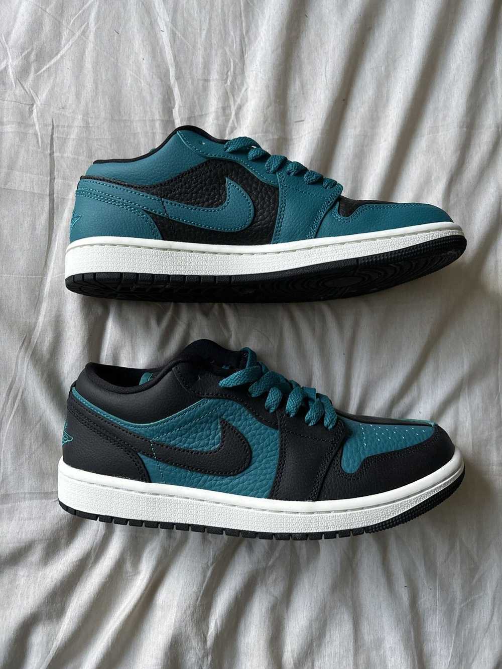 Jordan Brand × Nike Air Jordan 1 Low SE - image 4