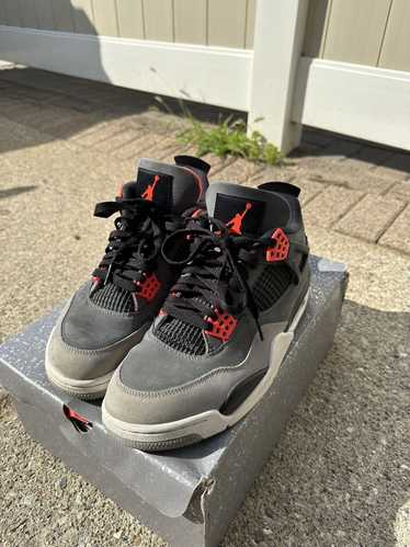 Jordan Brand Size 10 - Jordan 4 Retro Mid Infrared