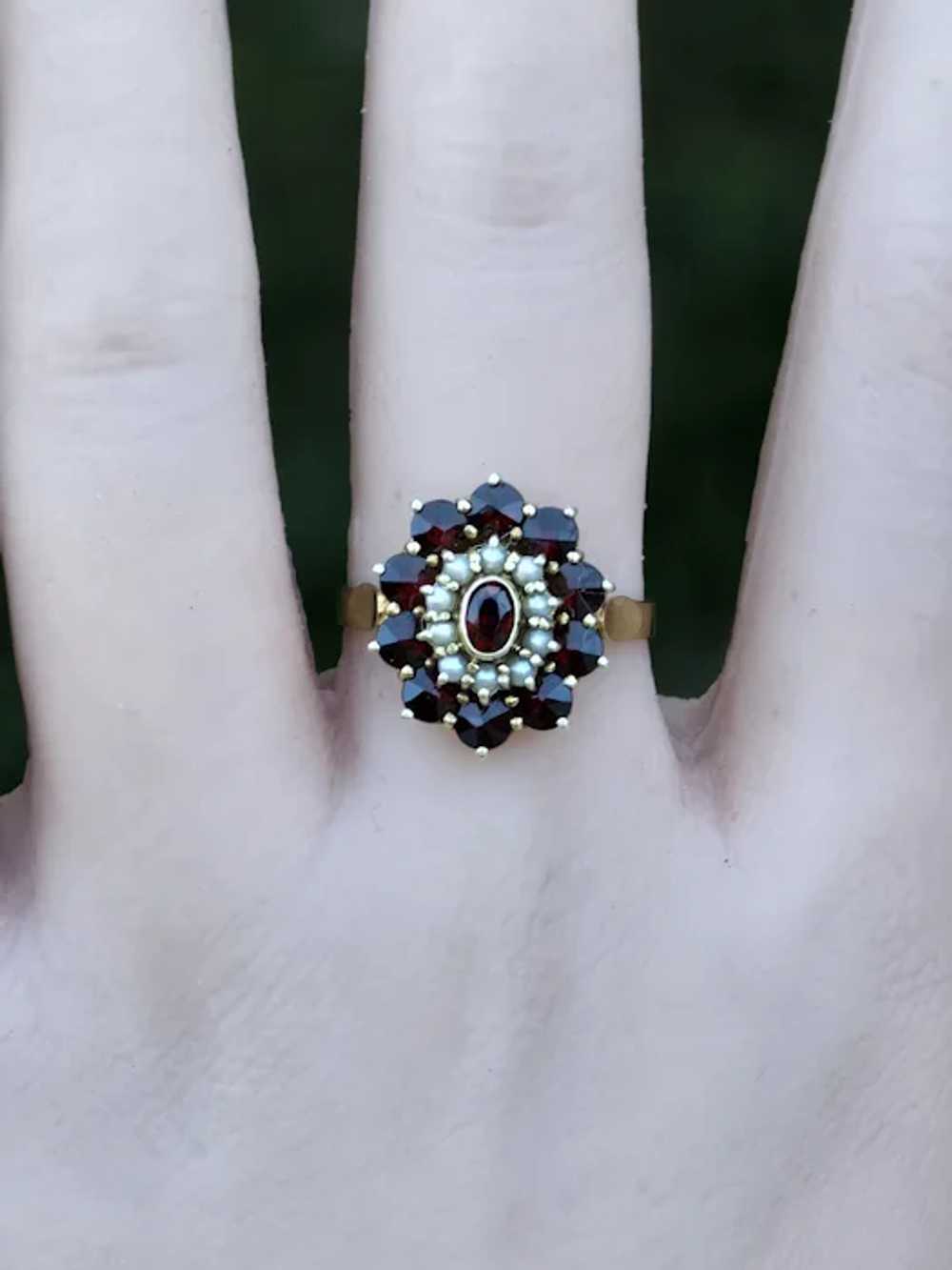 Vintage Victorian 1 Carat Garnet and Seed Pearl 1… - image 2