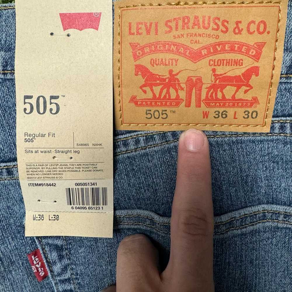 Levi's Levi’s 505 Straight Leg Loose Fit NWT Blue… - image 3