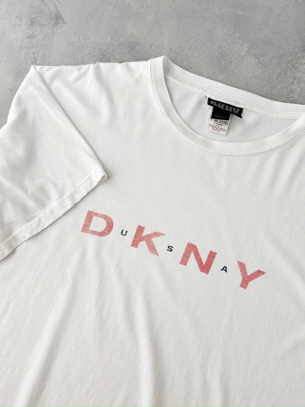 DKNY USA T-Shirt 90's - XL / XXL - image 2