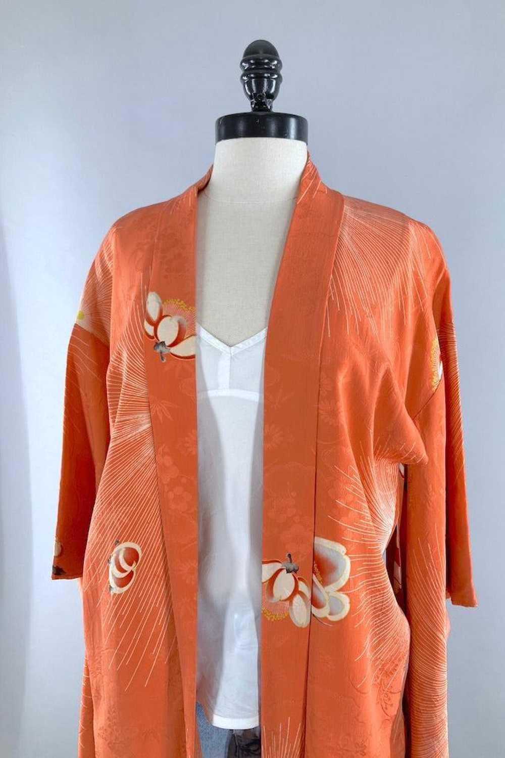 Vintage 1920s Peach Floral Silk Kimono Cardigan - image 2