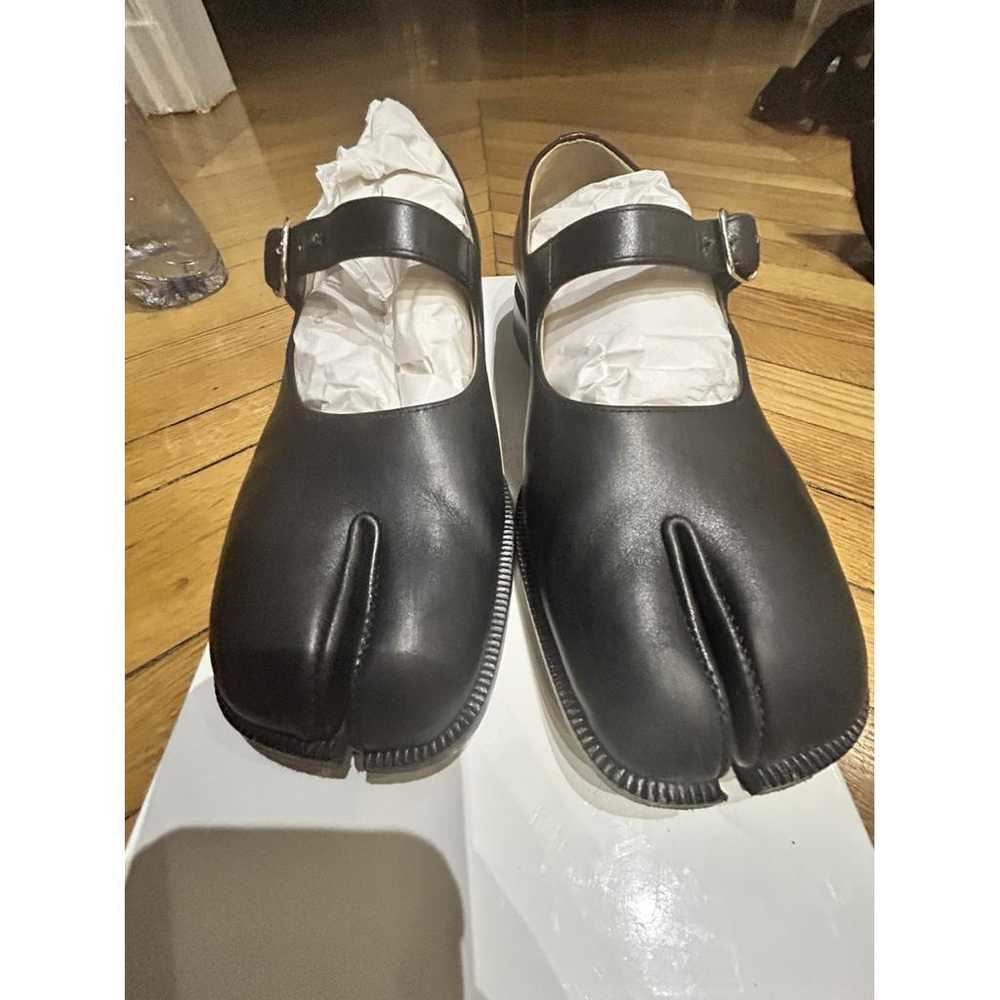 Maison Martin Margiela Tabi leather flats - image 7