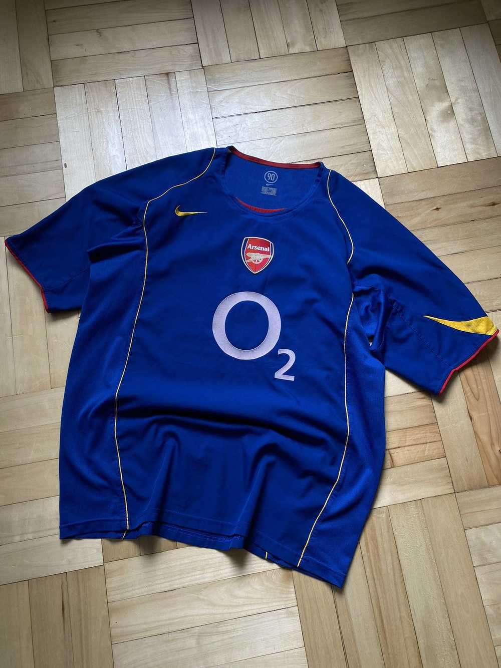 Nike × Soccer Jersey × Vintage Nike Arsenal O2 So… - image 2