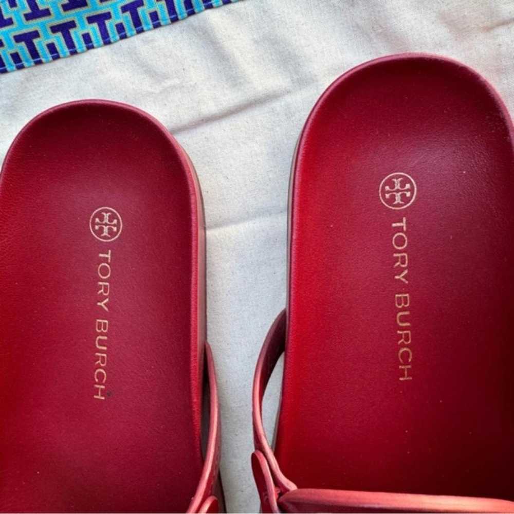Tory Burch Leather flip flops - image 5