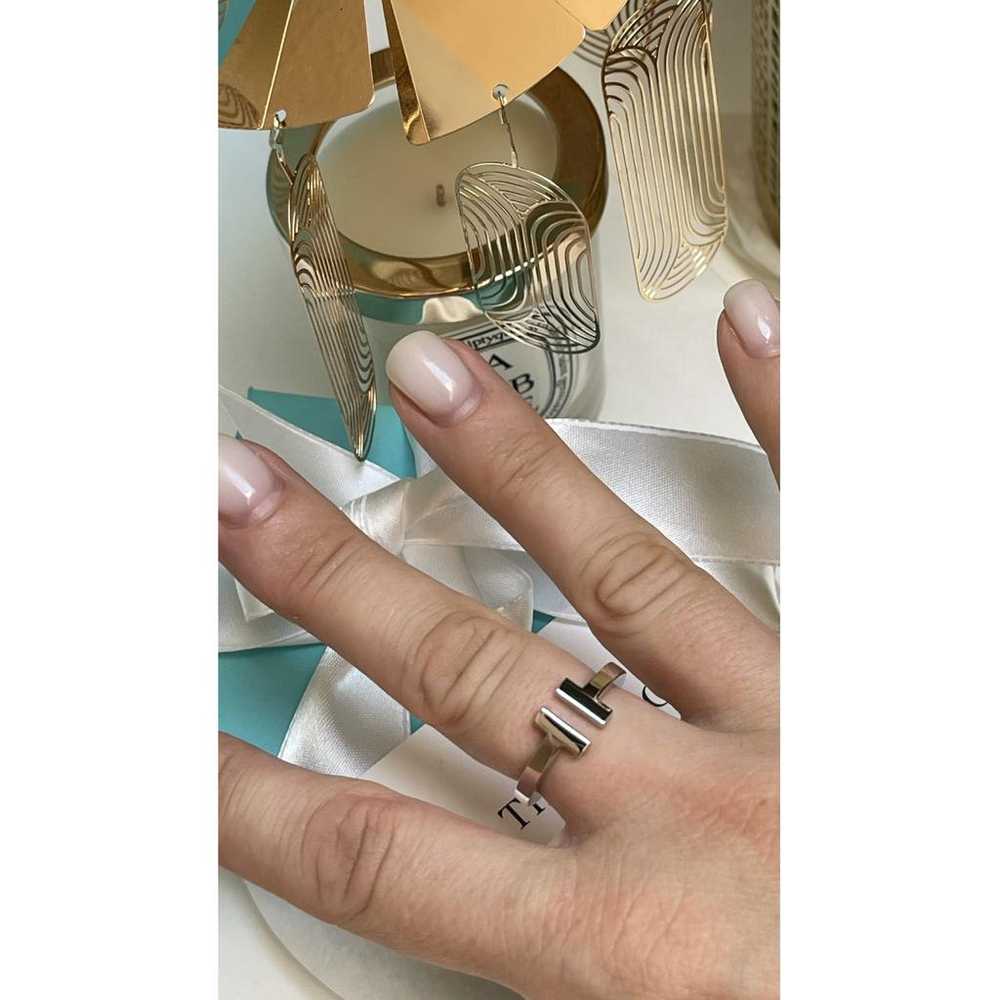 Tiffany & Co Tiffany T white gold ring - image 3