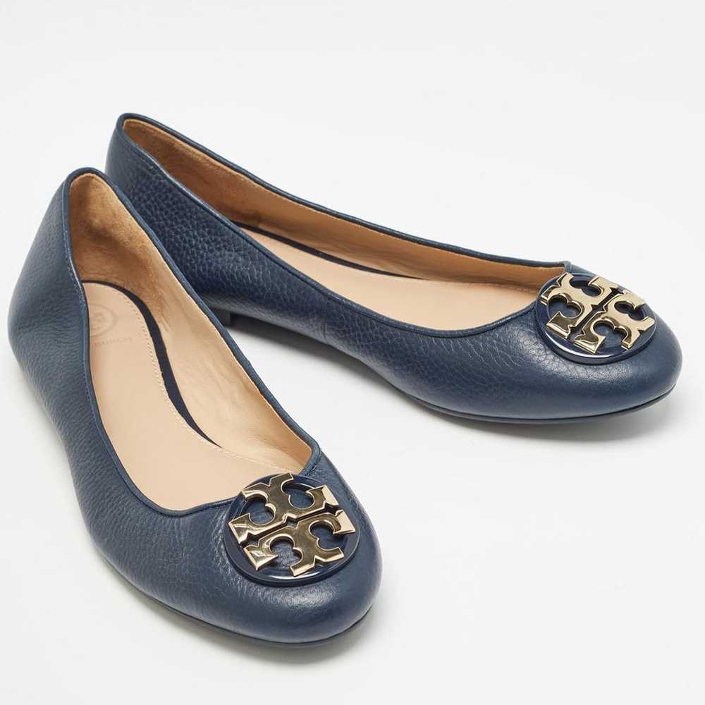 Tory Burch Leather flats - image 3