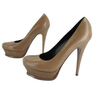 Yves Saint Laurent Trib Too patent leather heels - image 1