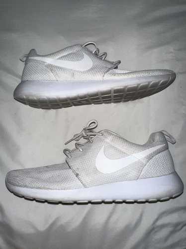 Nike Roshe one (triple white)