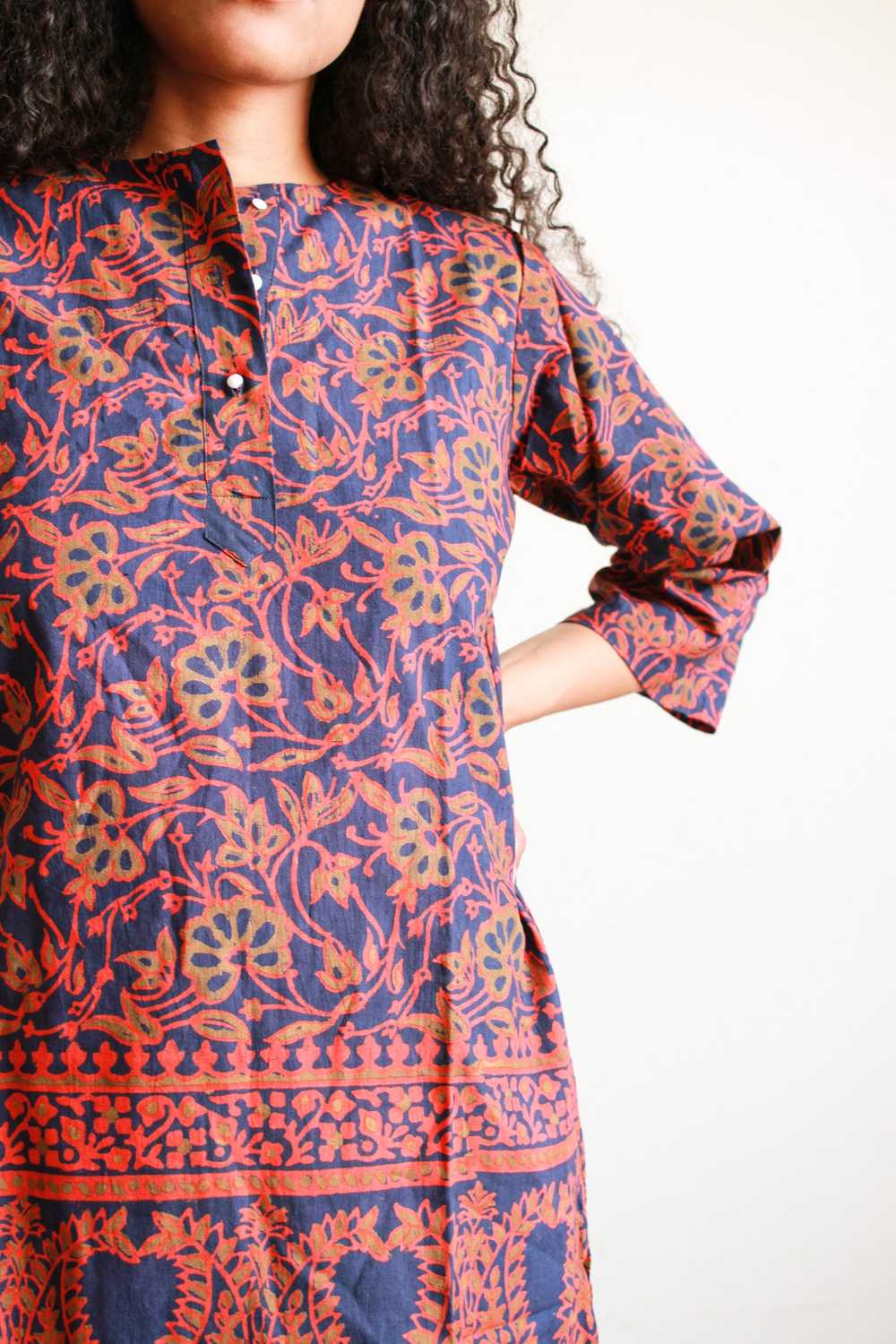 1970s Navy Block Print Cotton Tunic - image 5