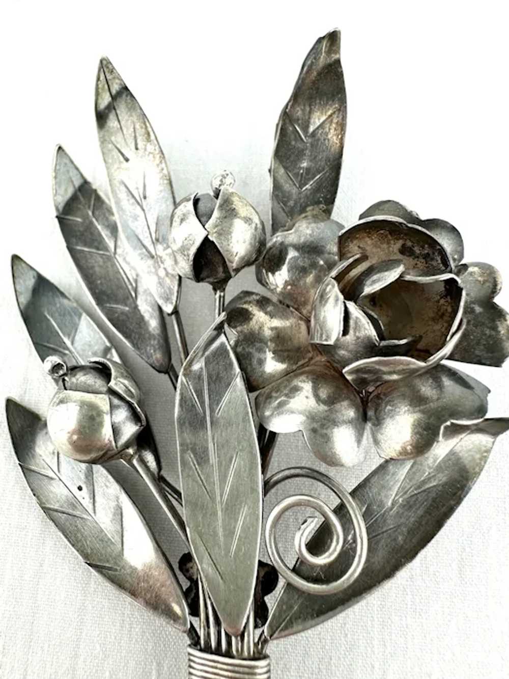 Vintage Sterling Silver Floral Bouquet Brooch - image 3